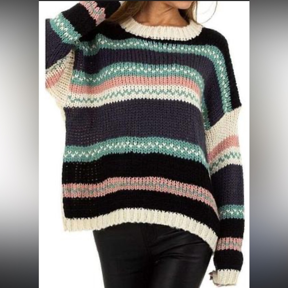 Davi & Dani Striped Sweater Size Medium